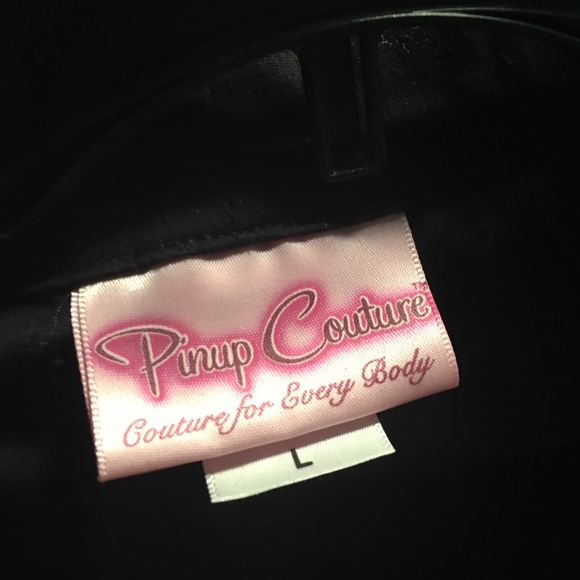 L PUG Doris top—SOLD - Picture 3 of 3